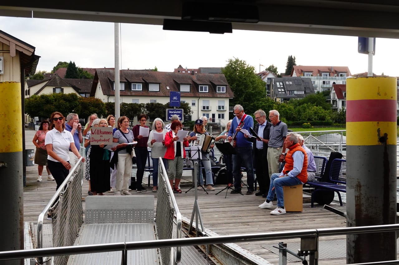 Auftritt Unser Bestes Stück an der Schiffslände Dingelsdorf